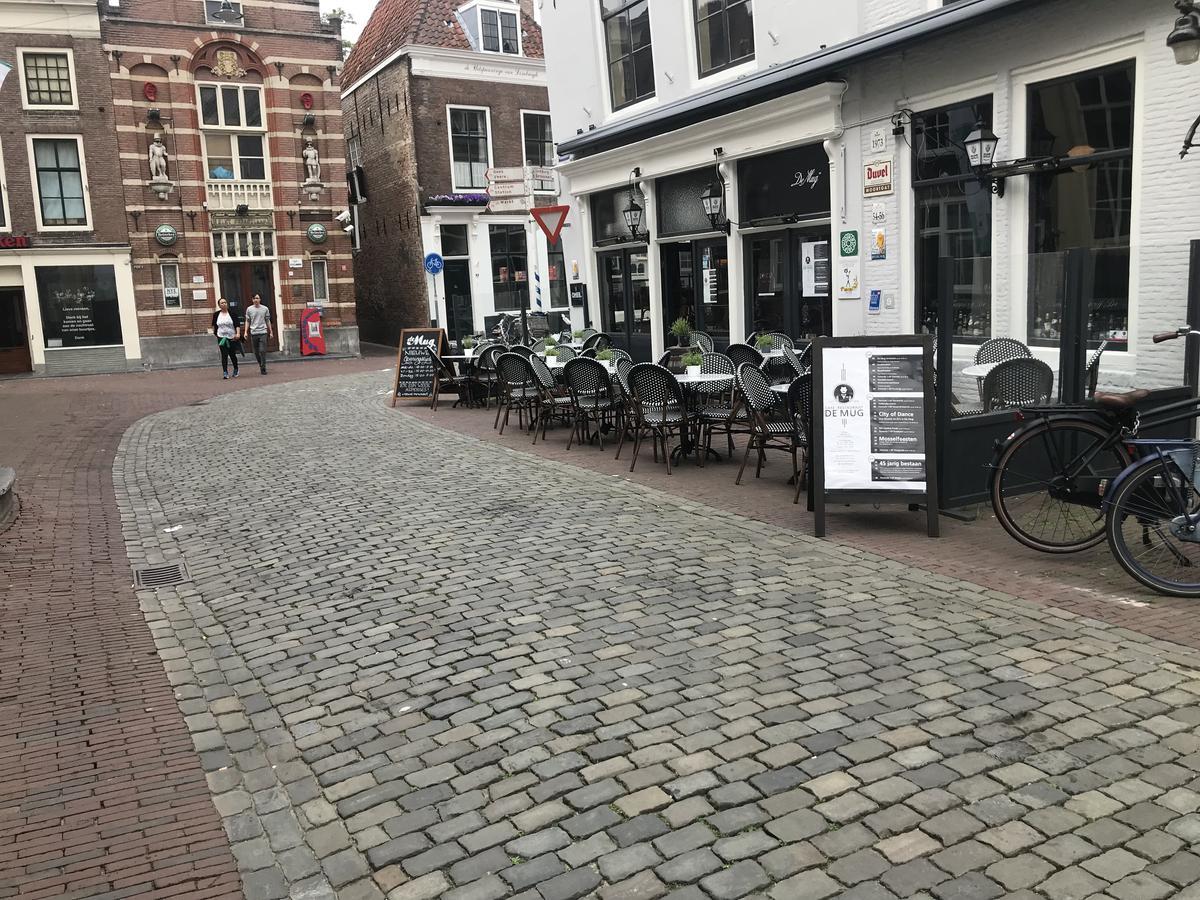 Cafe Restaurant Hotel De Mug Middelburg Exterior foto